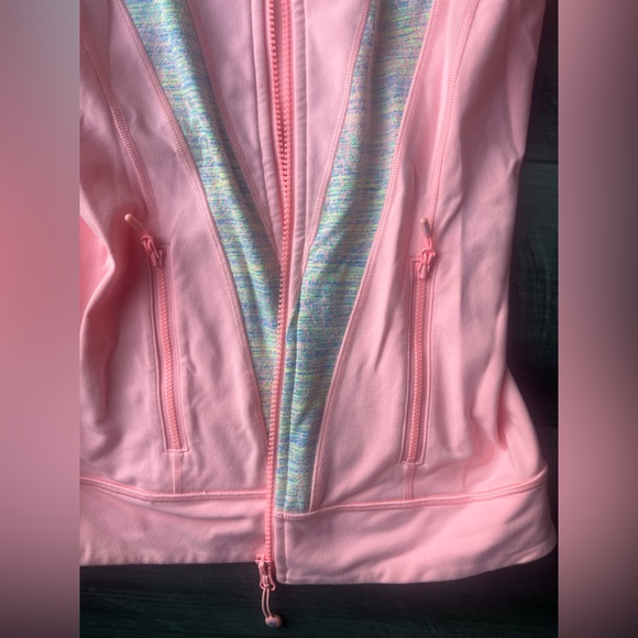Ivivva track zip up jacket size 14 - Picture 3 of 6